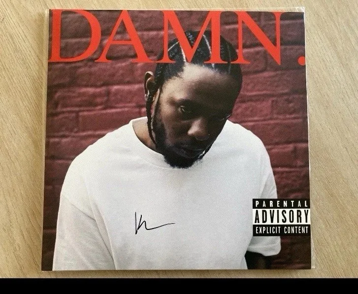 Kendrick Lamar — Kendrick Lamar Signed 'Damn' Vinyl Album, image 2