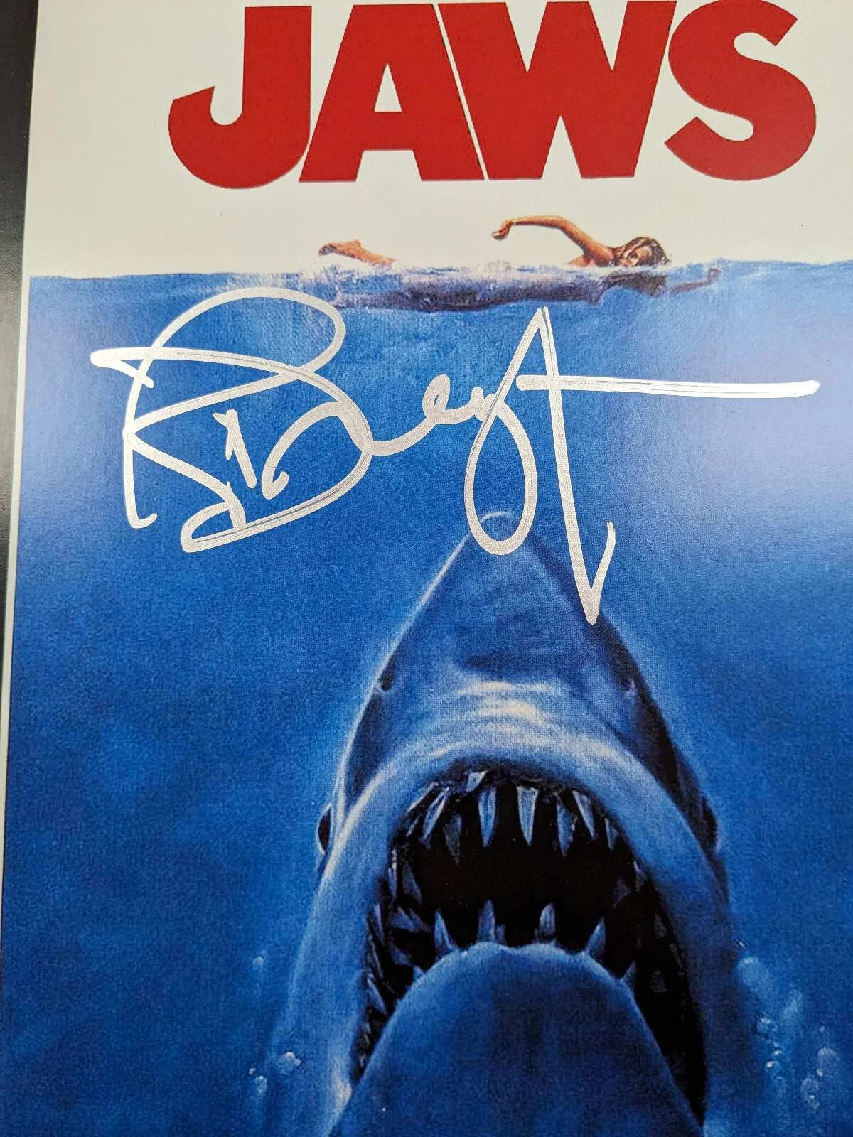 Richard Dreyfuss — RICHARD DREYFUSS Signed JAWS 11x17 POSTER Hooper Autograph BAS JSA Ks, image 2