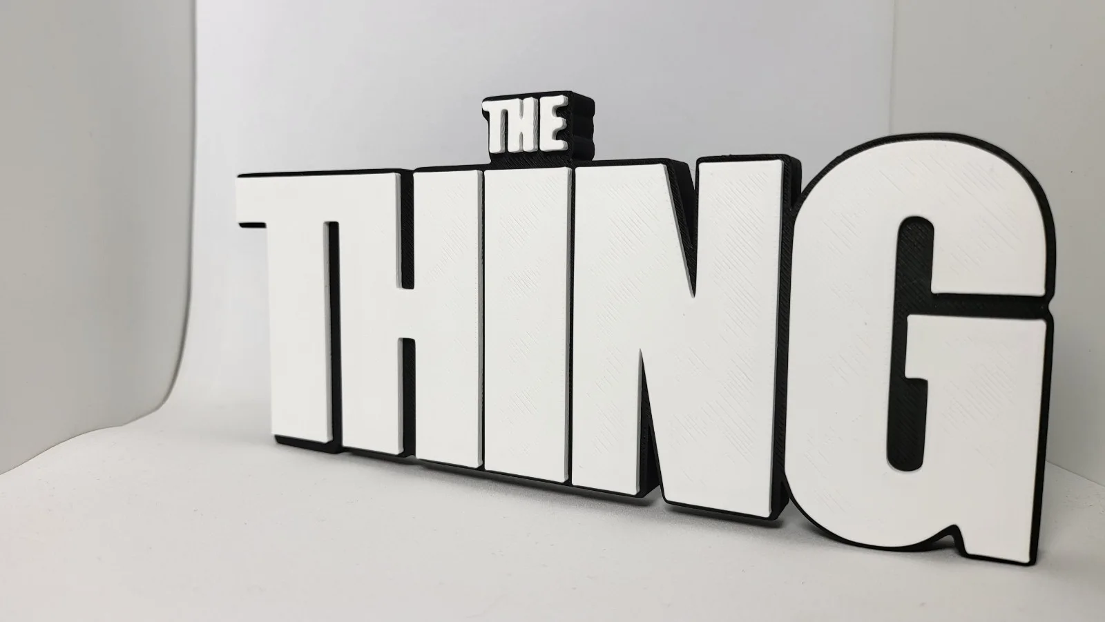 The Thing Sign Plaque Horror Movie Decor Shelf Display 3D Printed John Carpenter, изображение 3