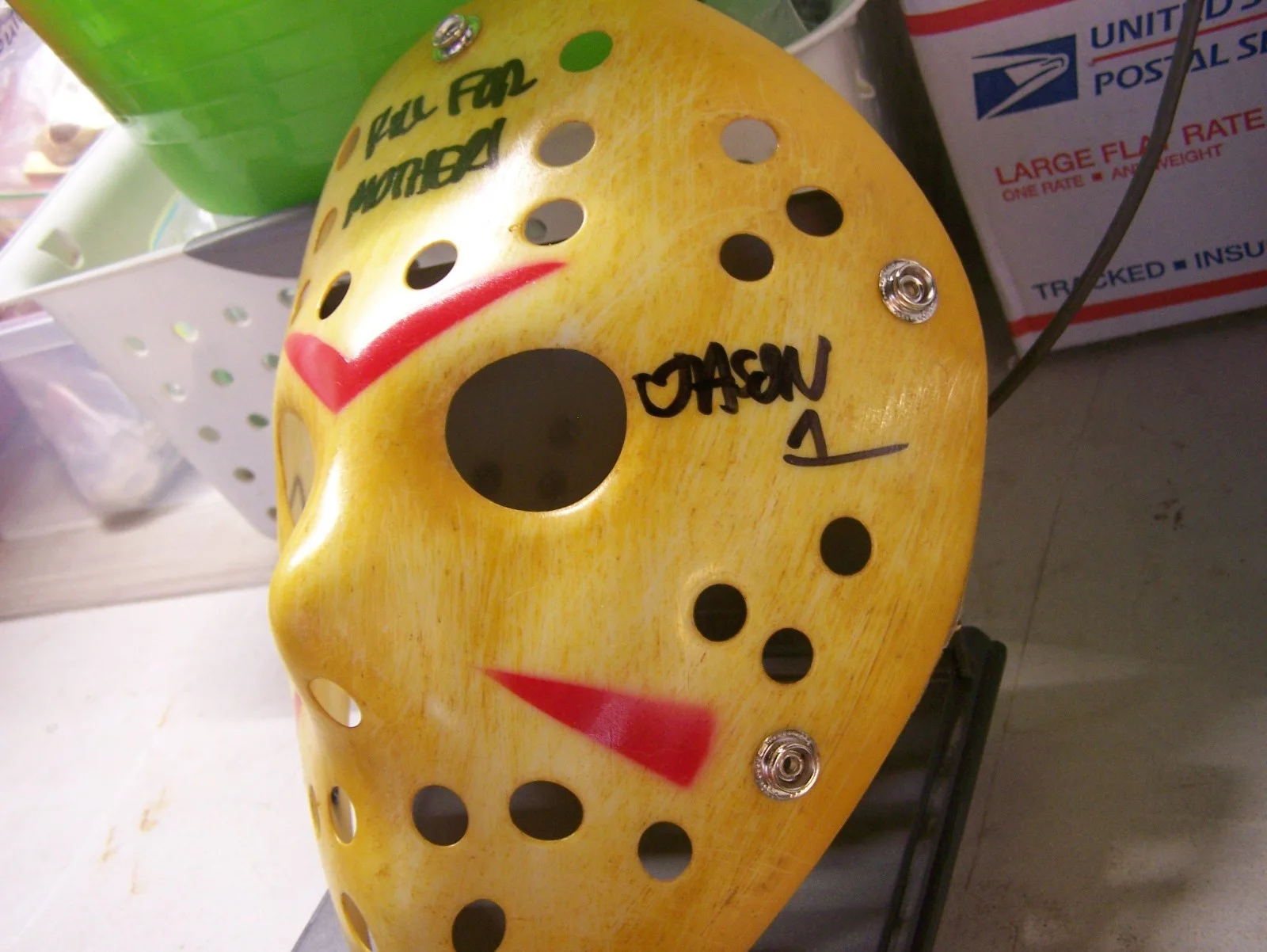 Ari Lehman — Ari Lehman Autographed Friday The 13th Kill For Mother Mask, изображение 3