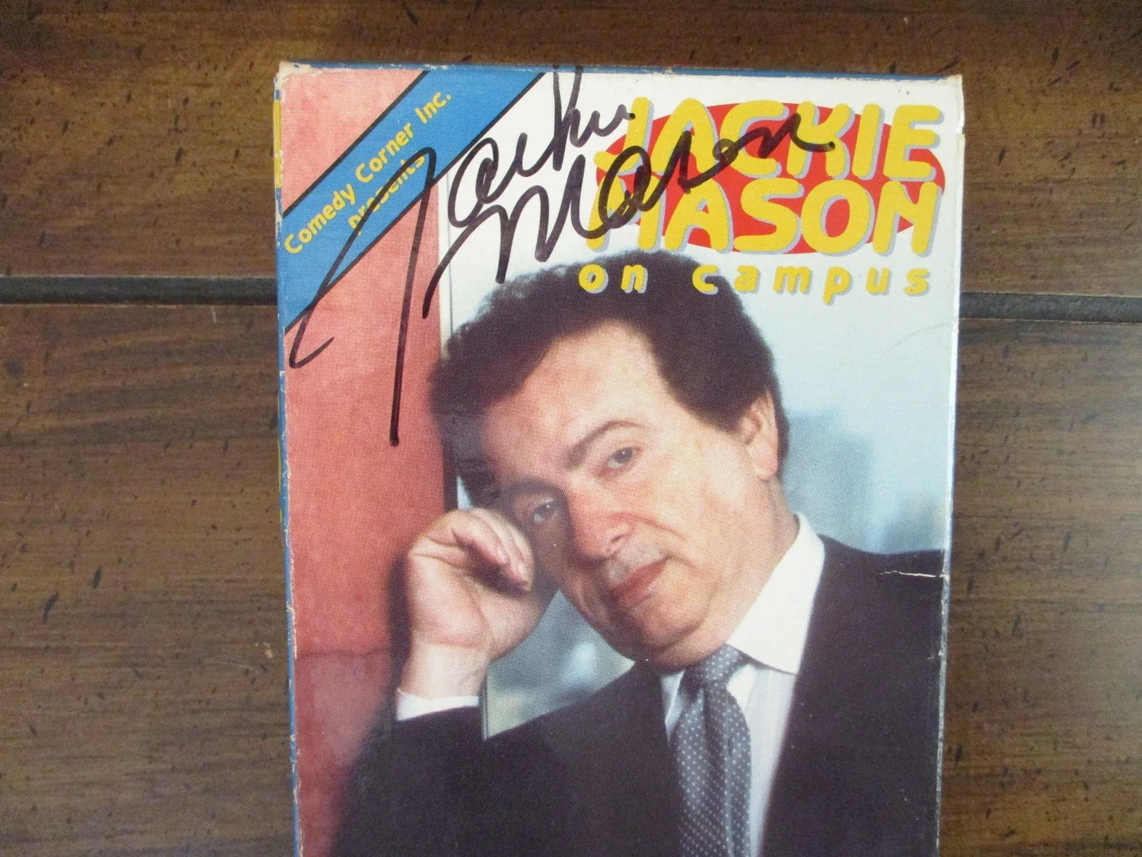 JACKIE MASON ("LIVE FROM OXFORD UNIVERSITY") Signed 1993 VHS Cover, изображение 2