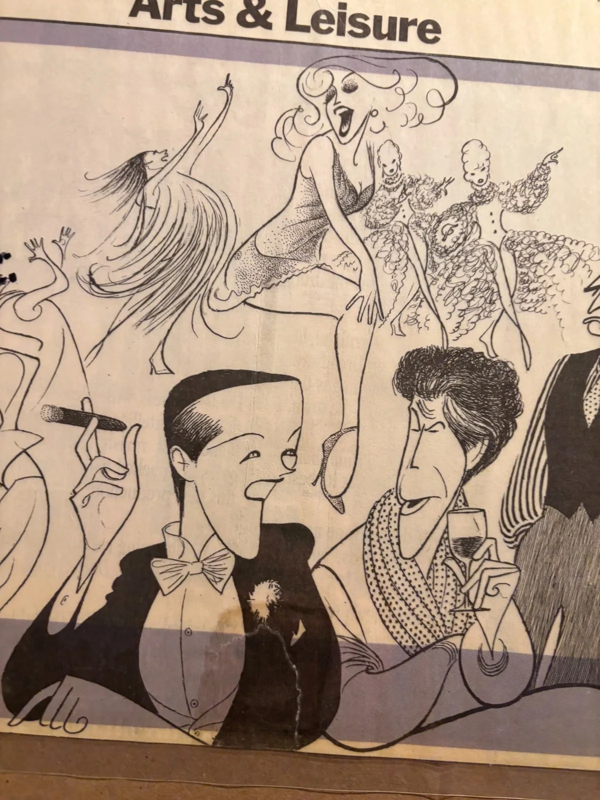 Julie Andrews Rare Autographed 90s NY Times Page Victor/Victoria 1995, изображение 2