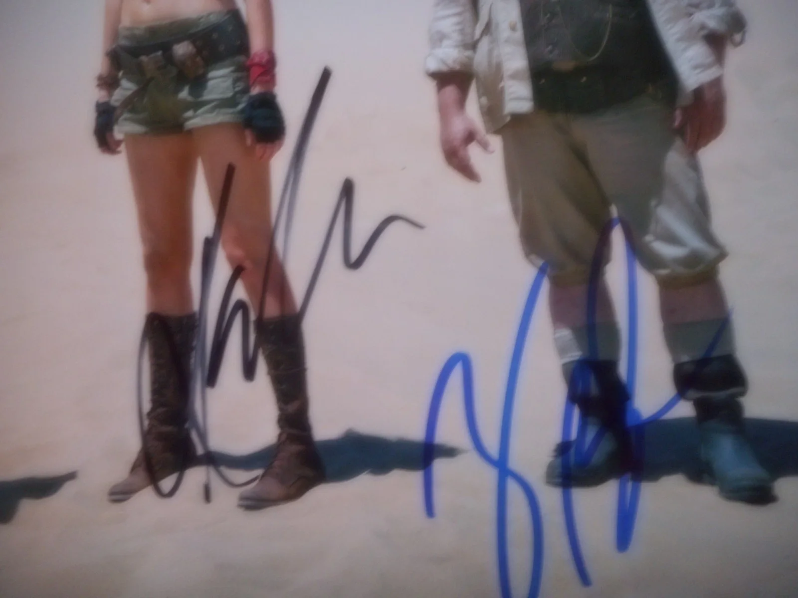 Jack Black, Karen Gillan — Karen Gillan & Jack Black autographed Jumanji 8x10 Photo COA & Holo, изображение 4