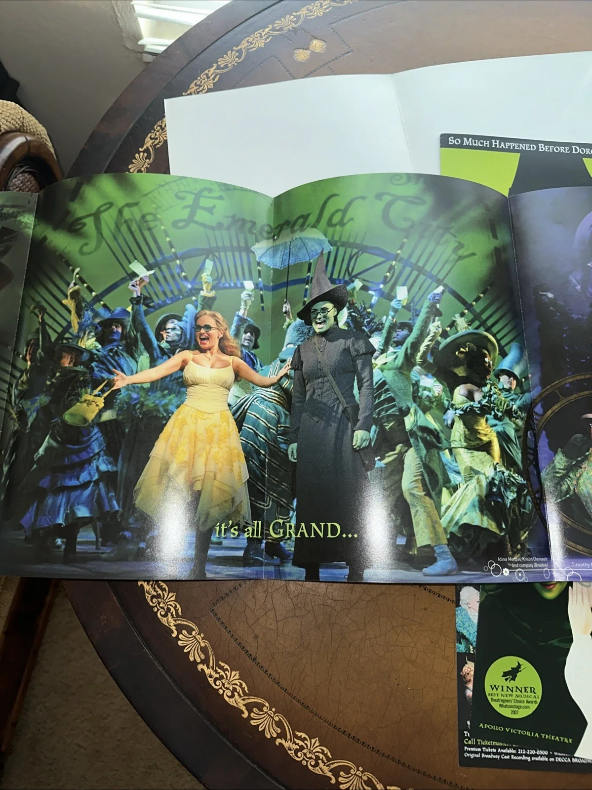 WICKED THE MUSICAL COLLECTION OF PROGRAMS KERRY ELLIS AUTOGRAPH SIGNED, image 5