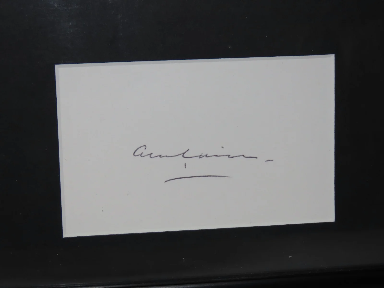 ALEC GUINNESS — ALEC GUINNESS STAR WARS OBI-WAN SIGNED FRAMED DISPLAY CELEBRITY PAPER COA, image 4