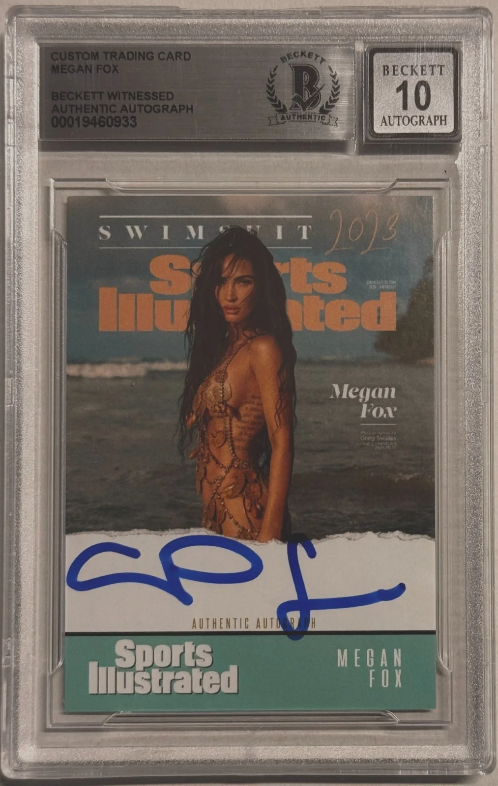 Megan Fox — Megan Fox Signed Sports Illustrated Custom Trading Card Beckett Witness AUTO 10, изображение 5