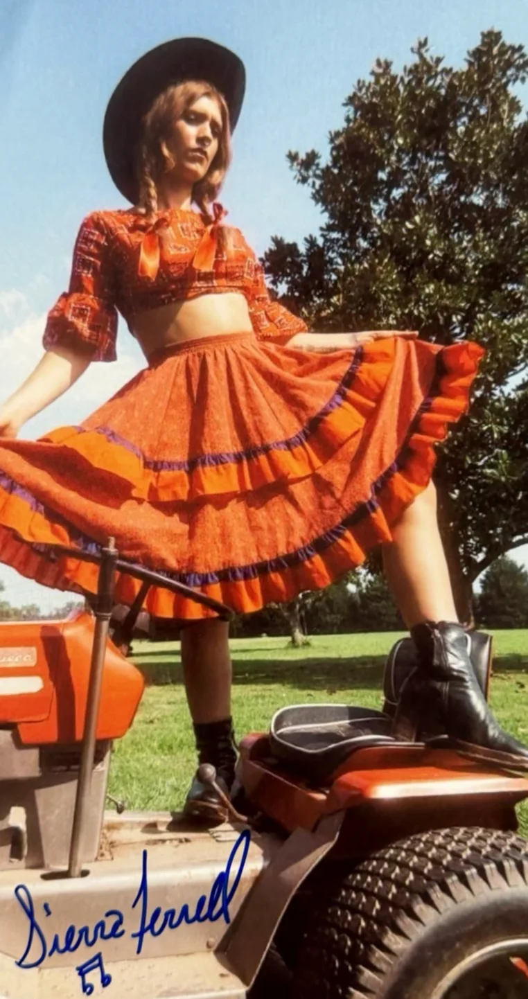 Sierra Ferrell Signed 11x14 Photo Auto JSA COA Authentic Country Folk Americana, image 4