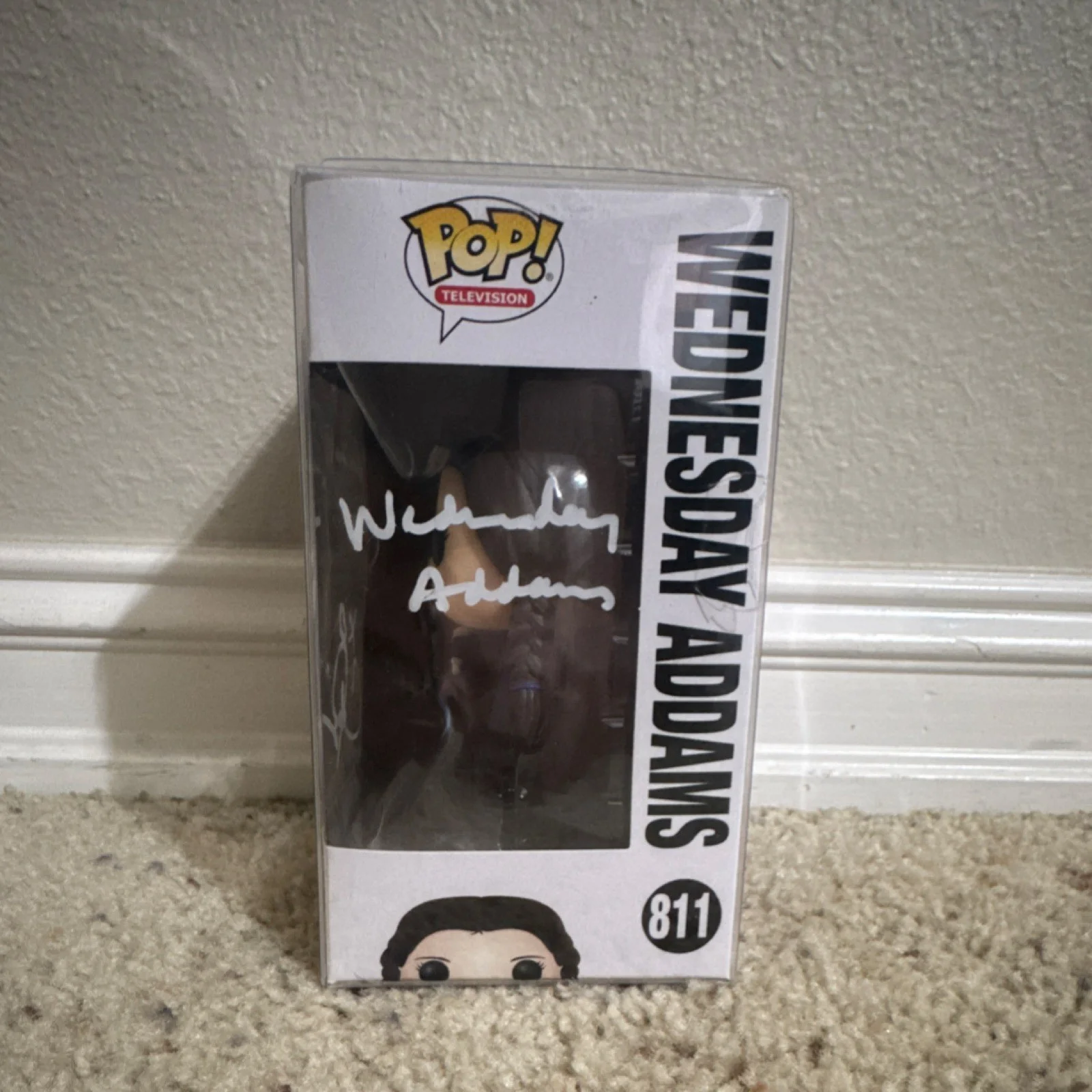 Funko Pop Autographed Wednesday Addams Figure The Addams Family Television, изображение 2