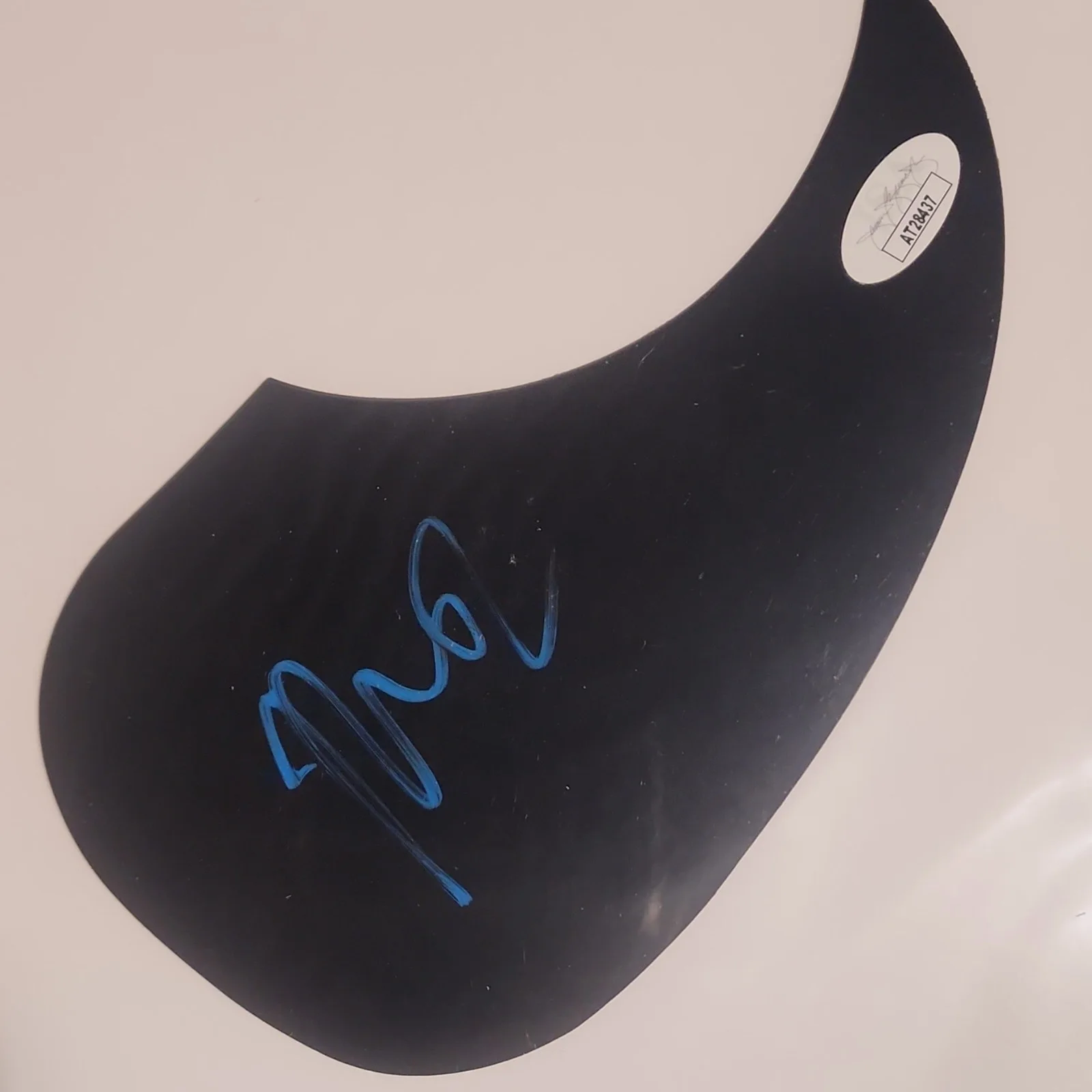 Matt Thomas Authenticated Signed Guitar Pickguard Original Music Memorabilia, image 4
