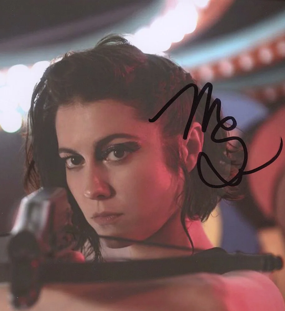 Mary Elizabeth Winstead — Mary Elizabeth Winstead signed "BIRDS OF PREY" 8x10 Photo HOT Huntress ACOA COA, изображение 4