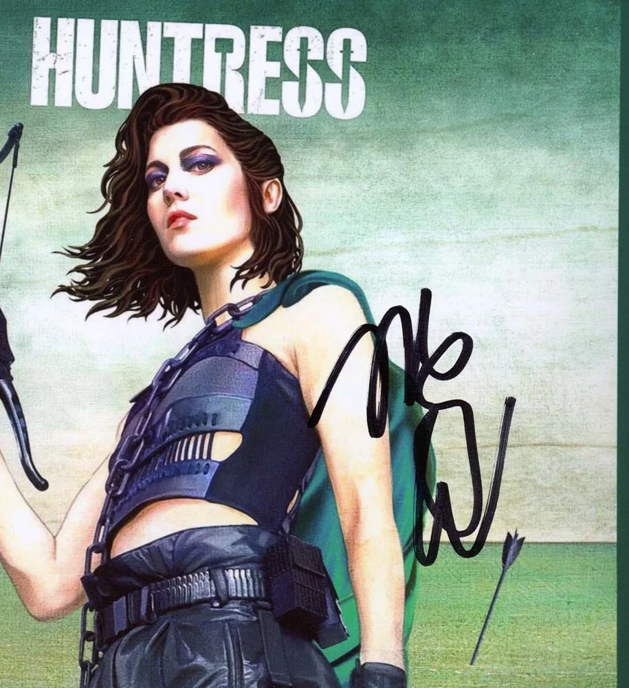 Mary Elizabeth Winstead — Mary Elizabeth Winstead signed "BIRDS OF PREY" 8x10 Photo SEXY Huntress ACOA COA, изображение 4