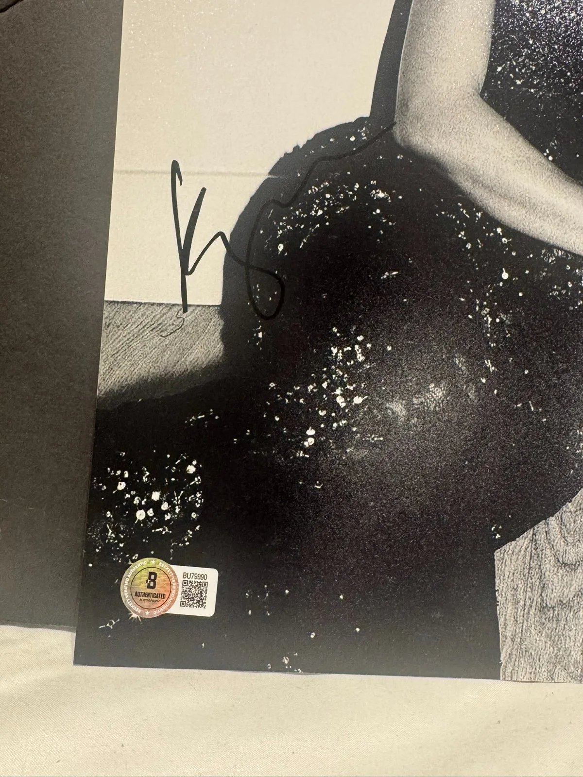KELSEY MERRITT SIGNED 11X14 PHOTO AUTO BEAUTIFUL BECKETT BAS COA, изображение 2