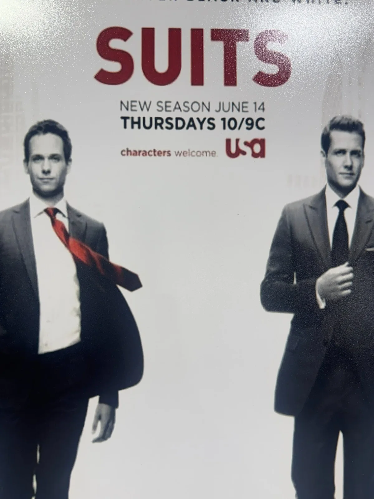 PATRICK ADAMS SIGNED 11X17 SUITS PHOTO AUTO HIT SHOW BECKETT BAS COA, изображение 2