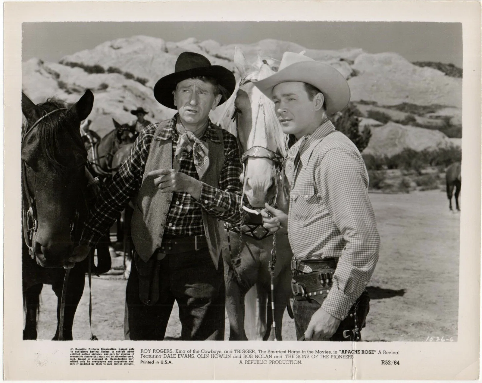 APACHE ROSE 1947 Roy Rogers, Dale Evans, Russ Vincent 2 10x8 STILLS, image 2