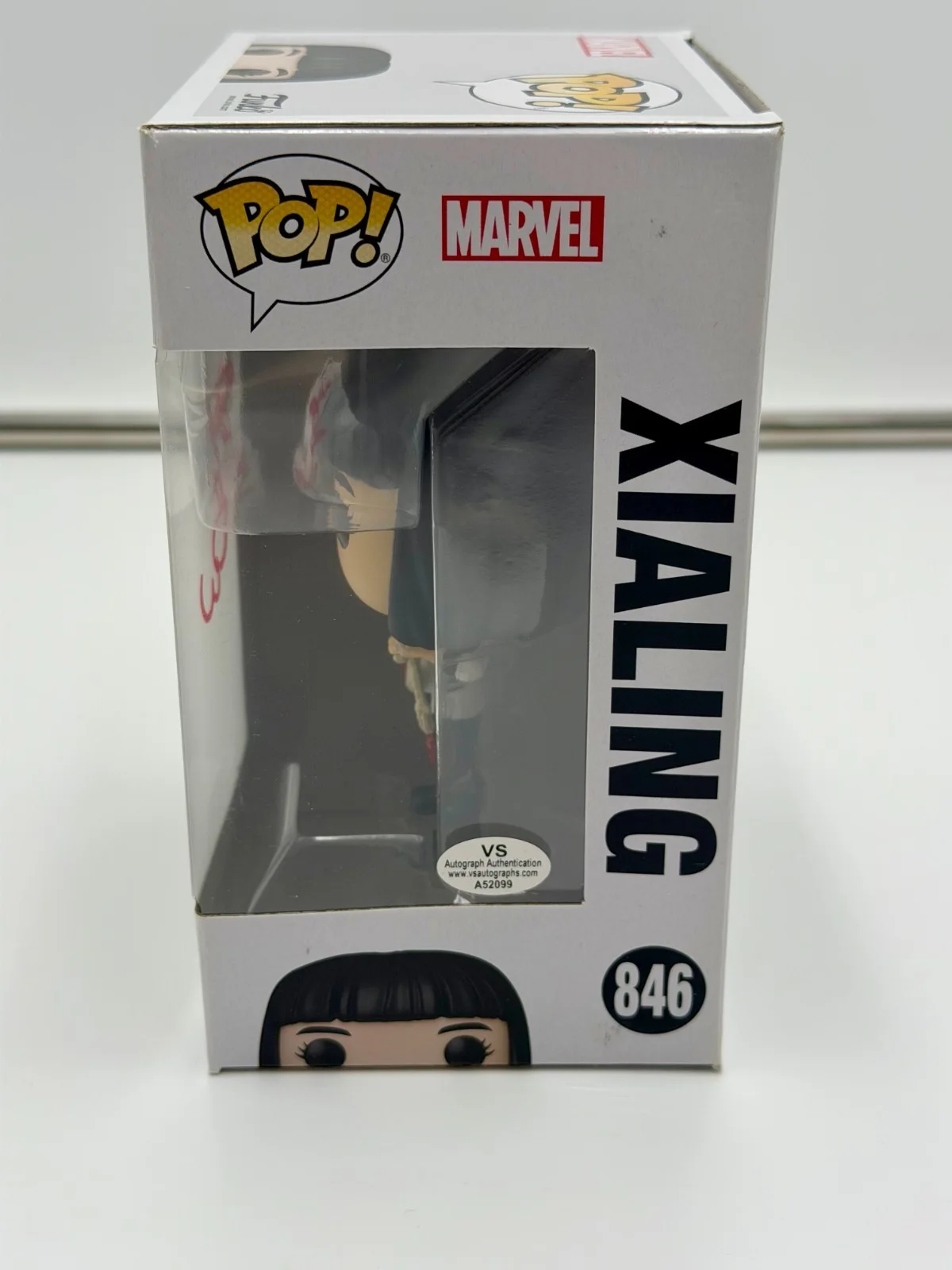 Meng'er Zhang — Meng'er Zhang Signed Xialing Funko Pop Marvel Shang-Chi #846 VSA COA w/protector, изображение 3