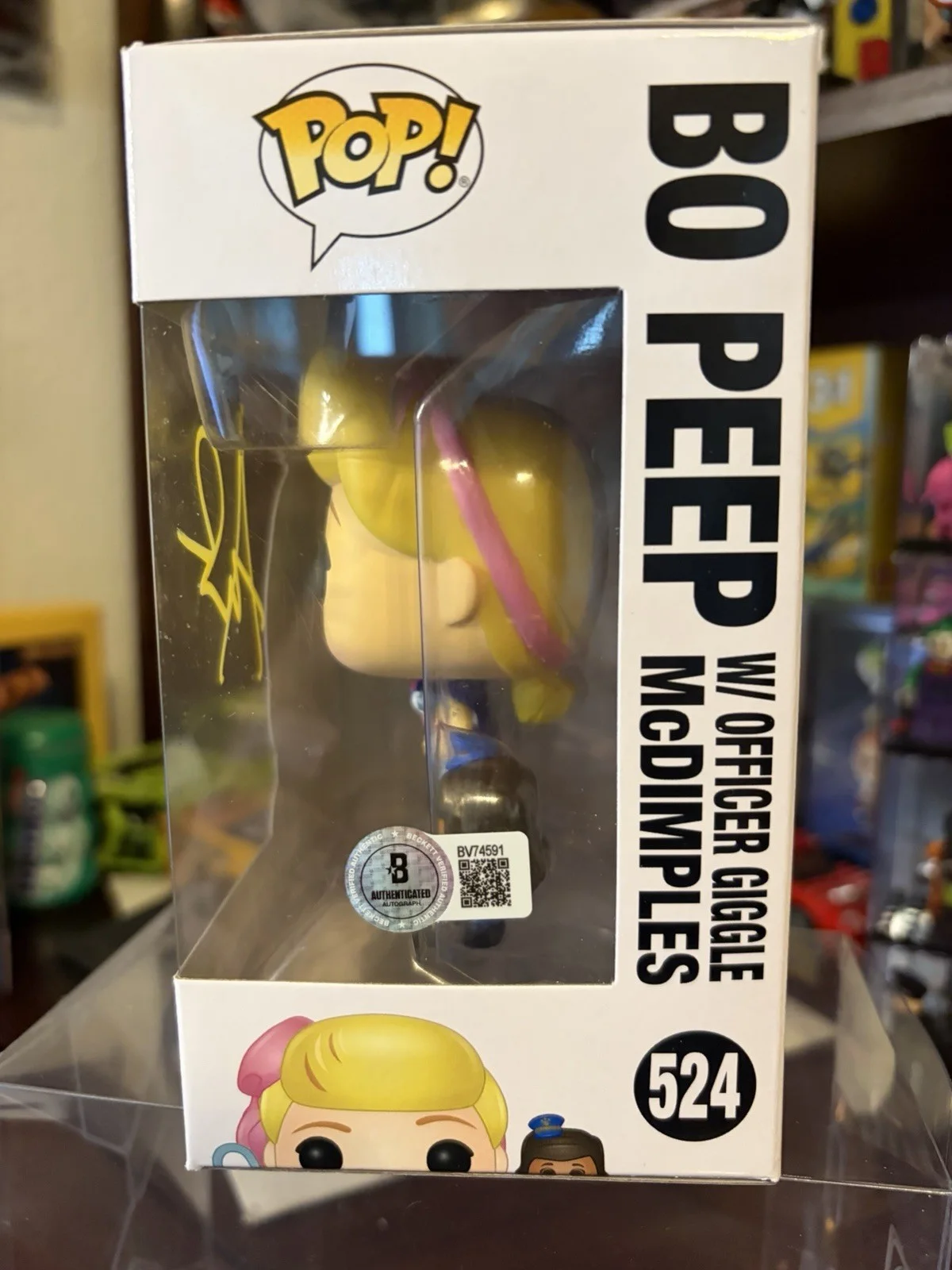 Annie Potts — Funko Pop! #524 Toy Story 4, Bo Peep, Signed by Annie Potts, Beckett COA, image 2