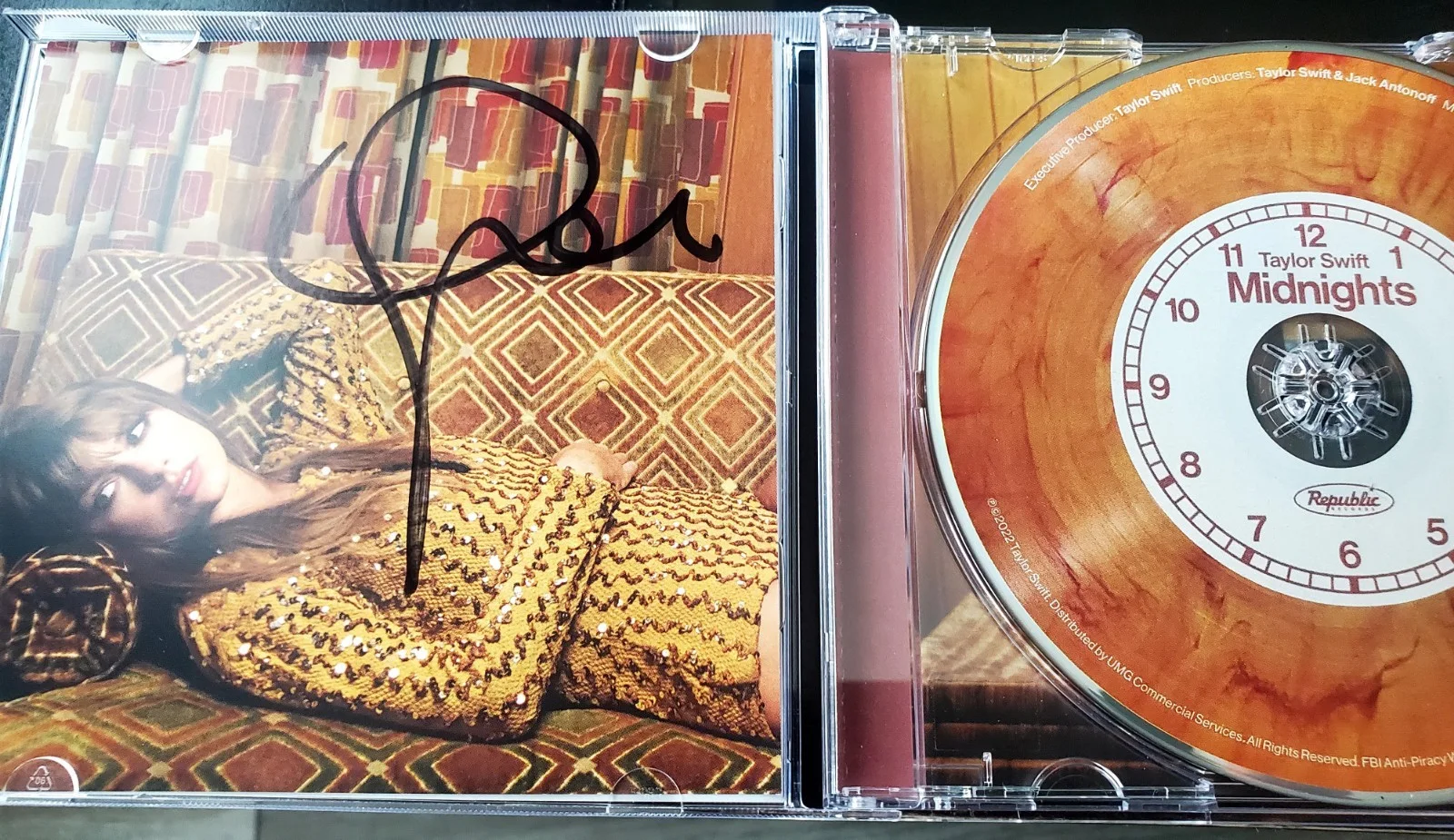 Taylor Swift Signed Midnights Blood Moon Cd, image 4