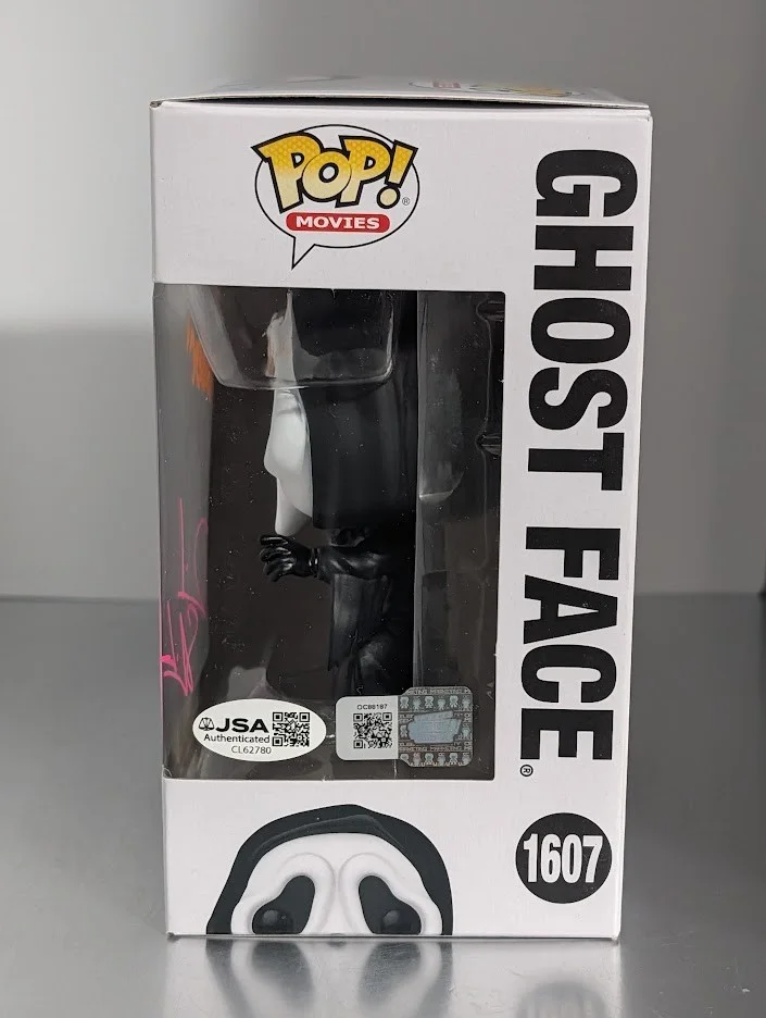 John Abrahams, Dave Sheridan — John Abrahams & Dave Sheridan Dual Signed Funko Pop #1607 Ghost Face Scary Movie, изображение 2