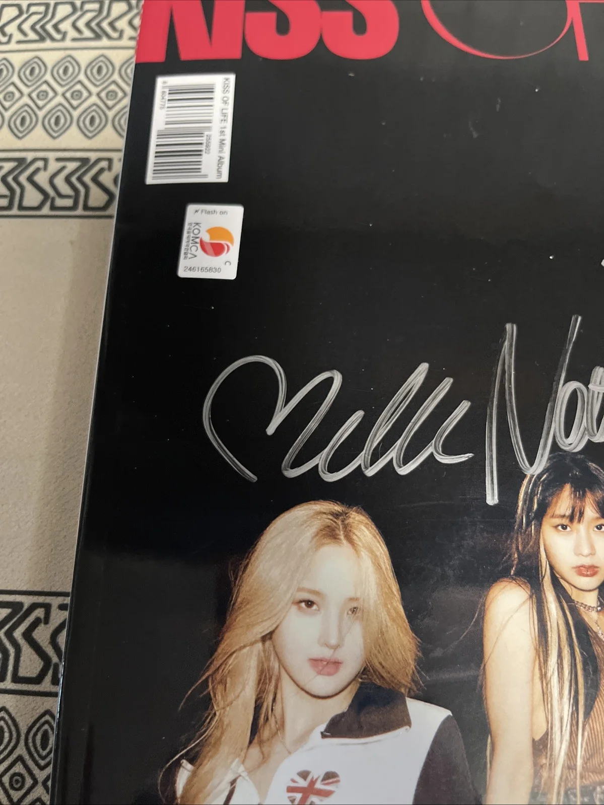 Kiss Of Life 1st Mini signed Album By All Members, изображение 2