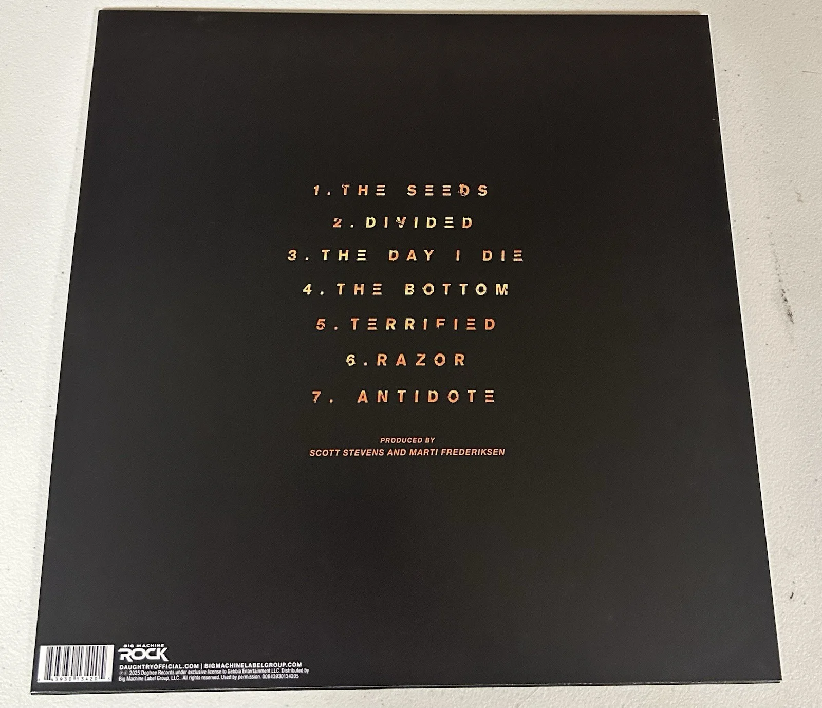 CHRIS DAUGHTRY FULL BAND AUTOGRAPHED SIGNED LP VINYL ALBUM W/ JSA COA # CM86215, изображение 2