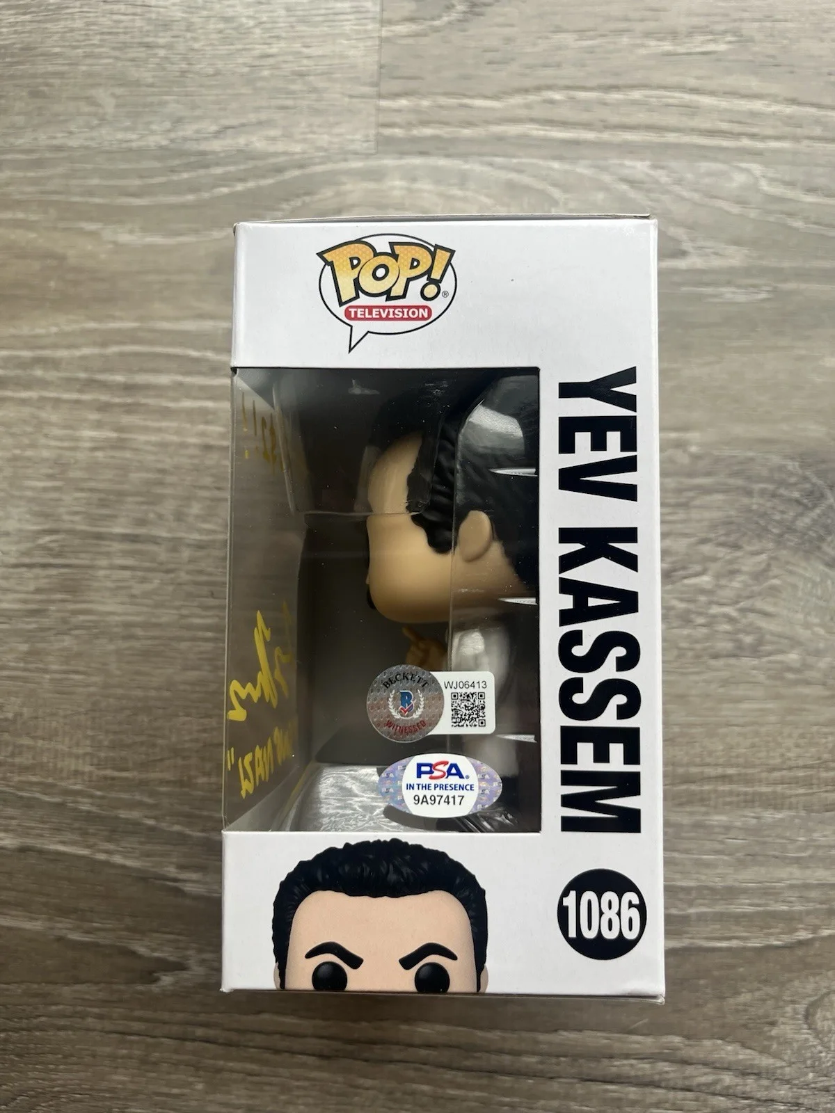 Larry Thomas — Larry Thomas Signed Yev Kassem Funko Pop Soup Nazi Beckett COA Seinfeld, image 5