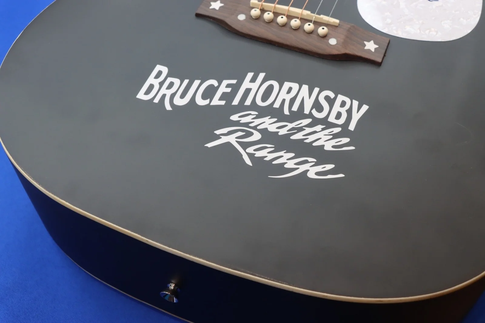 BRUCE HORNSBY Autographed Acoustic Guitar BECKETT Authenticated Auto COA Glarry, изображение 5