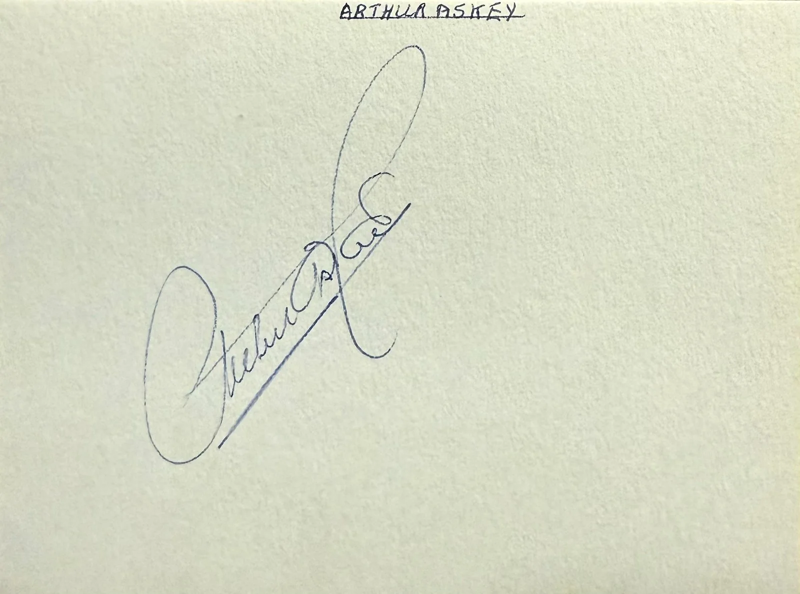 Hattie Jacques, Arthur Askey — HATTIE JACQUES & ARTHUR ASKEY Dual Signed Autographed 4"x 5" ALBUM PAGE CARRY ON, image 2