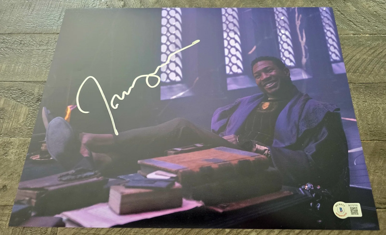Jonathan Majors — Jonathan Majors Signed 11x14 Beckett Authentication