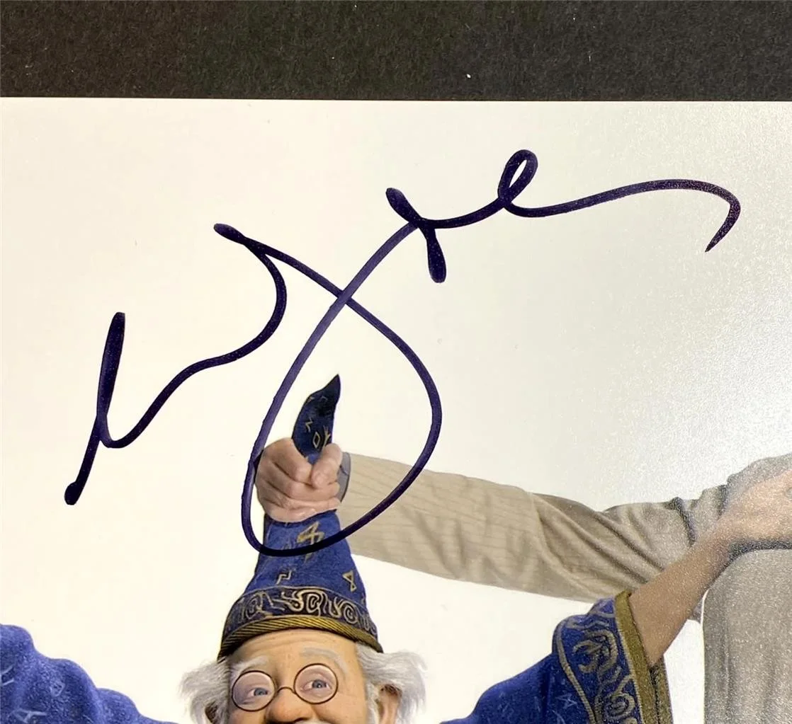 Eric Idle signed Shrek the Third Merlin 8x10 Photo autograph ~ BAS Beckett, изображение 2