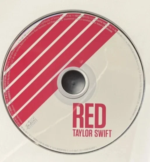 Taylor Swift Red Signed Photo Framed CD JSA Authentic Auto, image 3