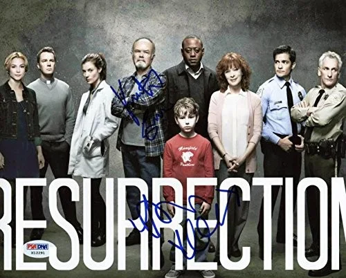 Resurrection — Resurrection (2) Kurtwood Smith & Devin Kelley Signed 8X10 Photo PSA/DNA #X12291, изображение 2