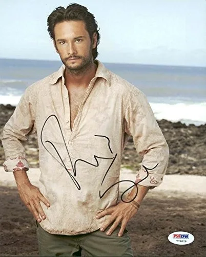 RODRIGO SANTORO — Rodrigo Santoro Focus Signed Authentic 8X10 Photo Autographed PSA/DNA #Y78029, изображение 2
