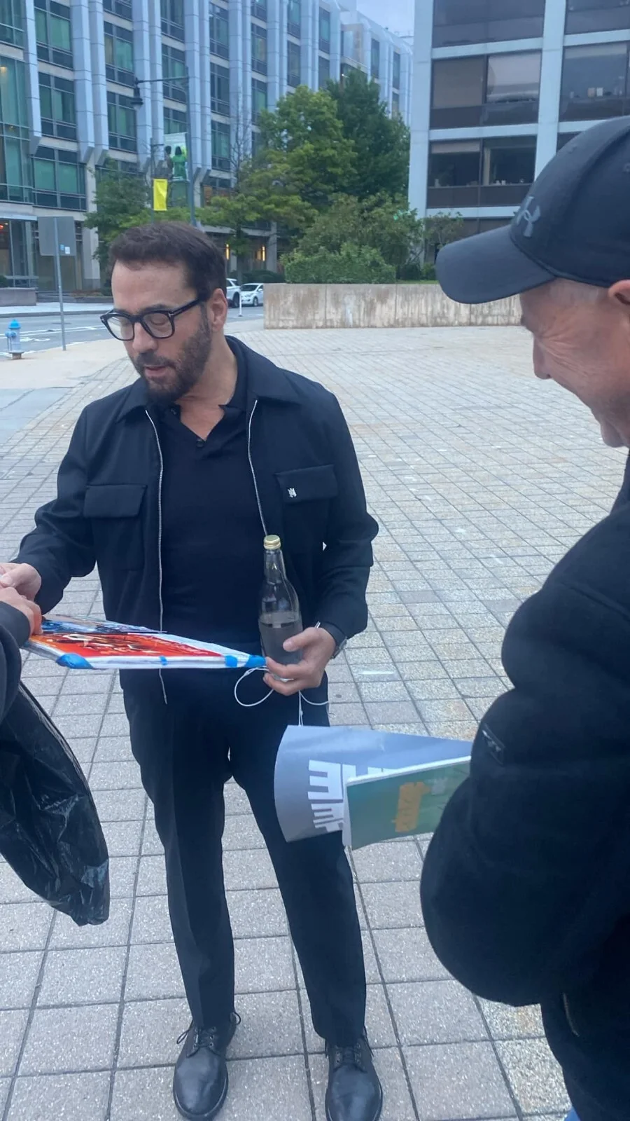 Jeremy piven — ARI GOLD JEREMY PIVEN SIGNED AUTOGRAPHED ENTOURAGE BUSINESS CARD EXACT PROOF, image 3