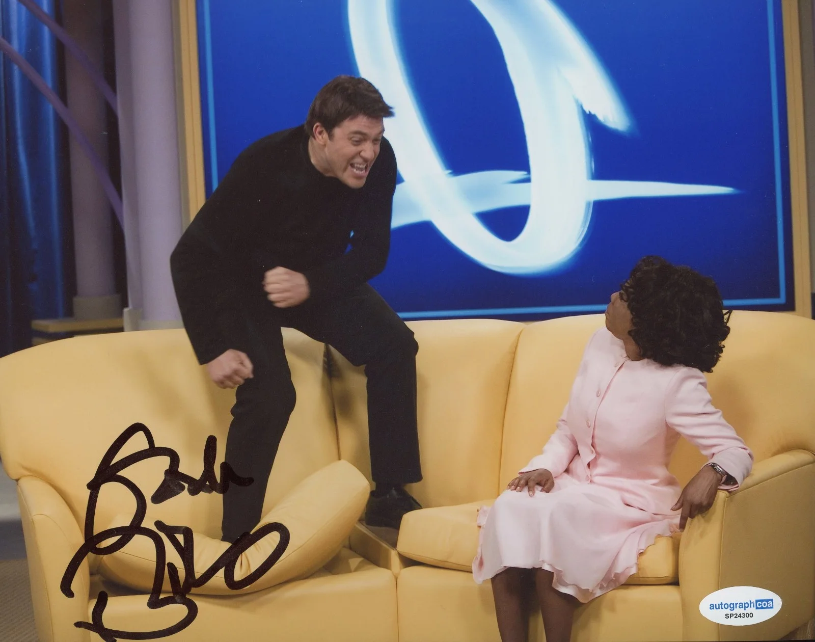 Craig Bierko — Craig Bierko Signed SCARY MOVIE 4 Tom Cruise Oprah Parody 8x10 Photo PROOF ACOA, image 2