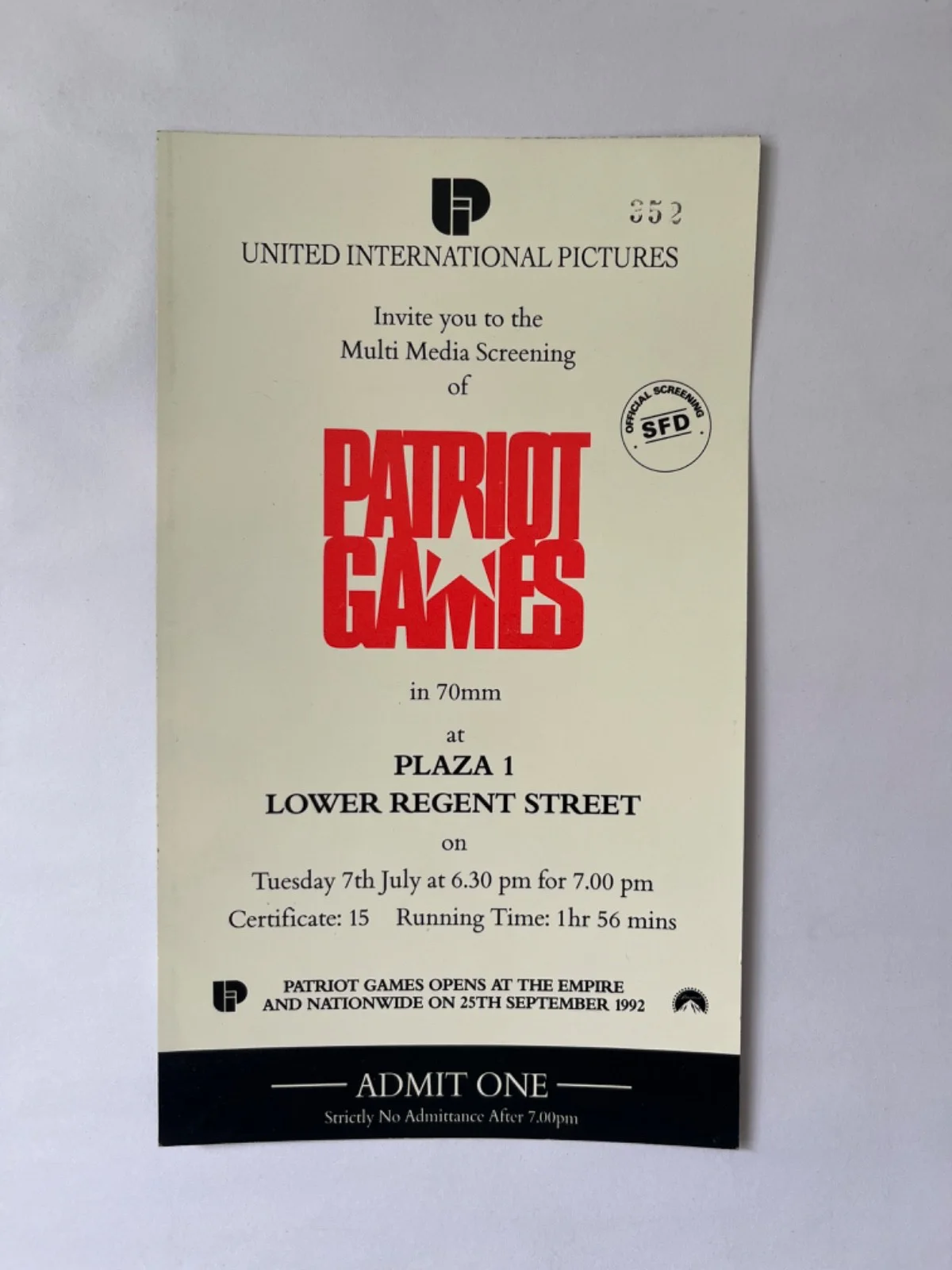 RARE PRESS SCREENING INVITATION FOR 'PATRIOT GAMES' 1992 HARRISON FORD, изображение 2