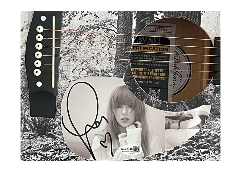 Taylor Swift Signed Acoustic Guitar (JSA), image 2