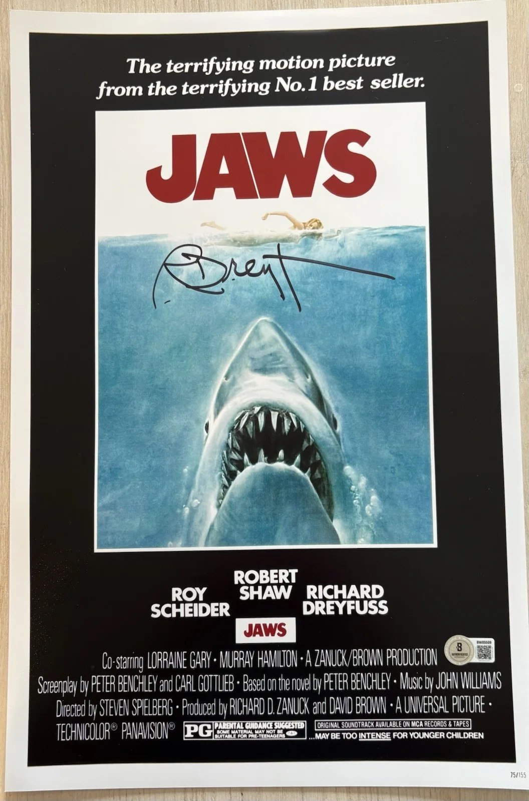 Richard Dreyfuss — RICHARD DREYFUSS Signed JAWS 11x17 POSTER Autograph Beckett.