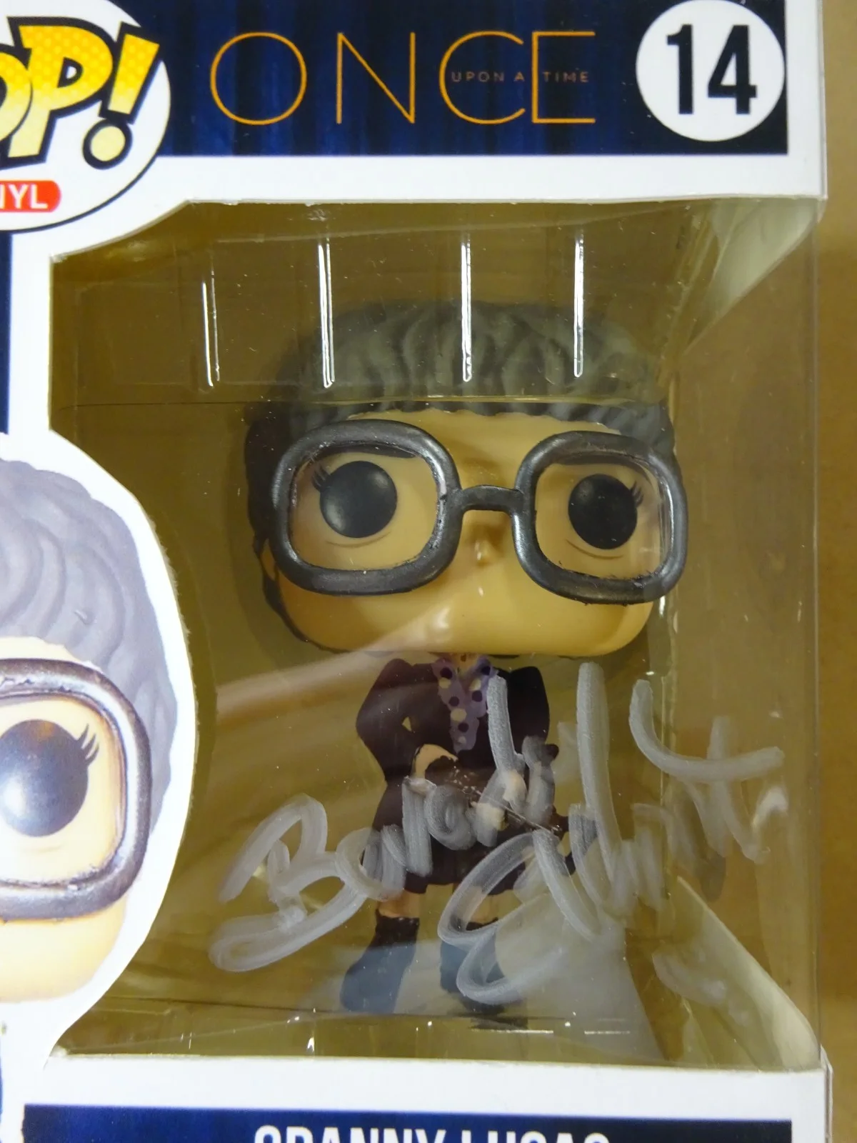 Beverly Elliott — Signed Beverly Elliott Granny Lucas Once Upon A Time Custom Funko Pop BAS COA, image 3