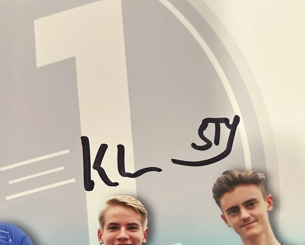 Blootea, Stompy, Tschinken, Klusia, Itemm — E11 Gaming Team FORTNITE 2019 New York Battle Royale Championship Signed 8x10, изображение 3