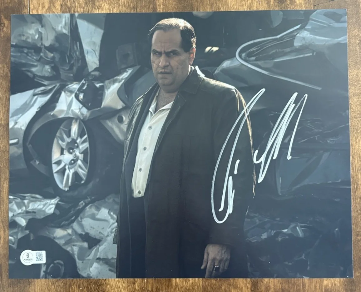 Colin Farrell — Colin Farrell Signed Autograph The Penguin 11x14 Photo Oswald Cobblepot BAS COA!, image 2