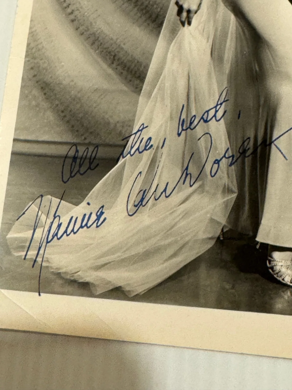 MAMIE VAN DOREN — MAMIE VAN DOREN -B&W picture 4 3/4" W X 7 1/4"L appears autographed Blue Ink, изображение 2