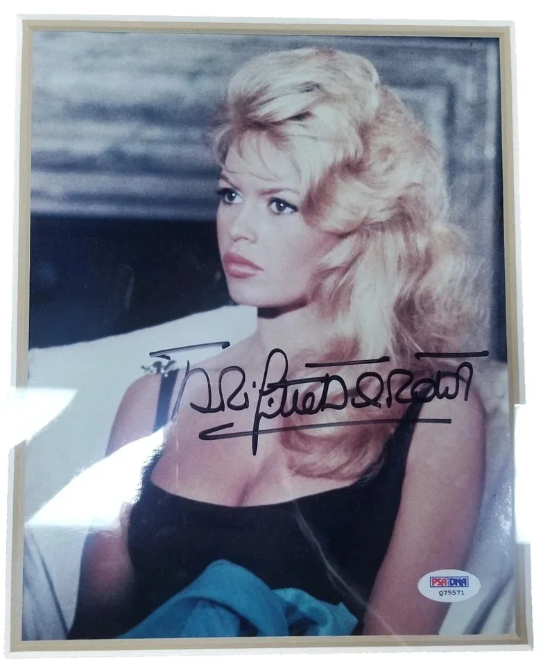 Brigitte Bardot Signed Framed 8x10 Photo PSA COA, изображение 2