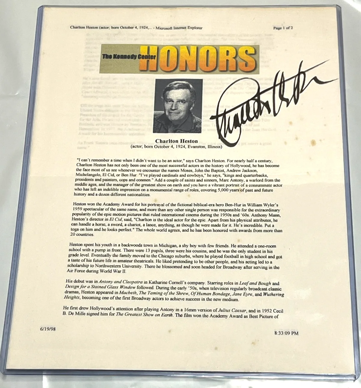 CHARLTON HESTON — CHARLTON HESTON KENNEDY CENTER AUTOGRAPHED 8.5 X 11 PAGE W/COA