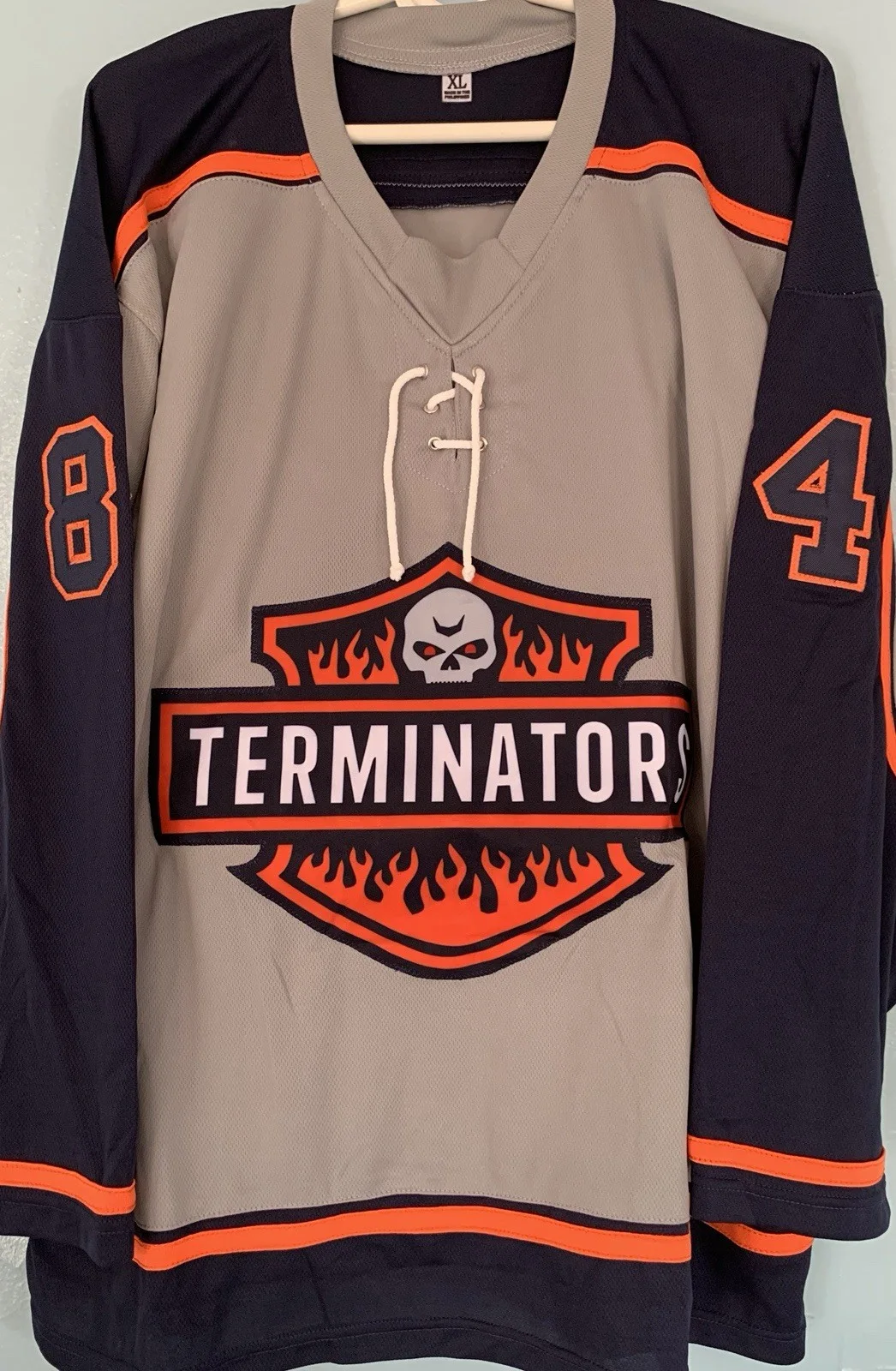 Michael Biehn — Michael Biehn Signed Autographed Kyle Reese Jersey The Terminator – JSA COA, image 2