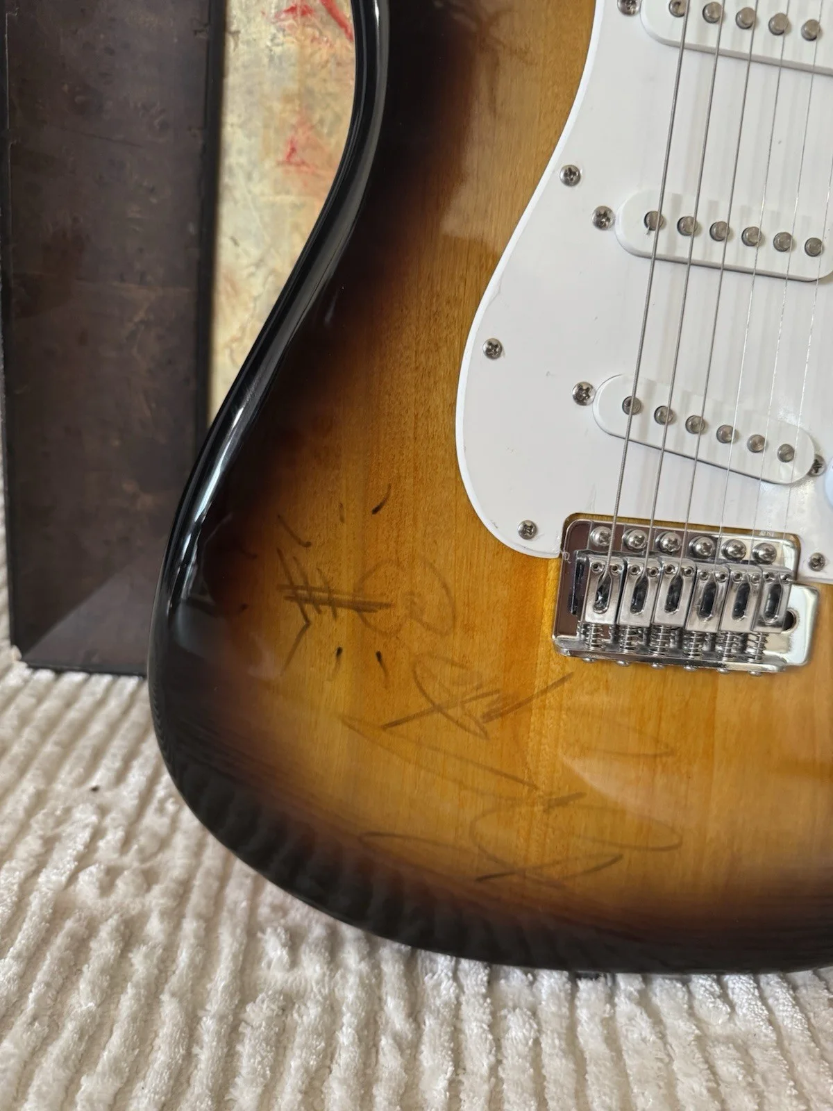 Bruce Springsteen Autographed Limited Edition Guitar #24/25 w COA, image 2