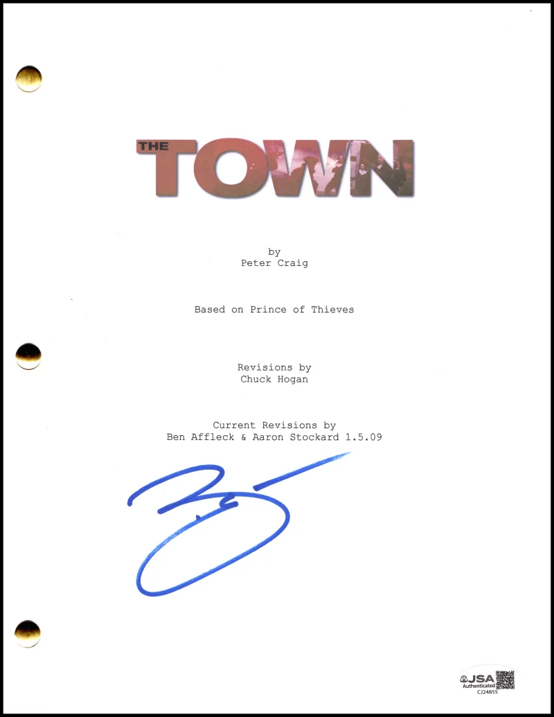 Ben Affleck — Ben Affleck Signed Autograph The Town Full Movie Script Screenplay w/ JSA COA