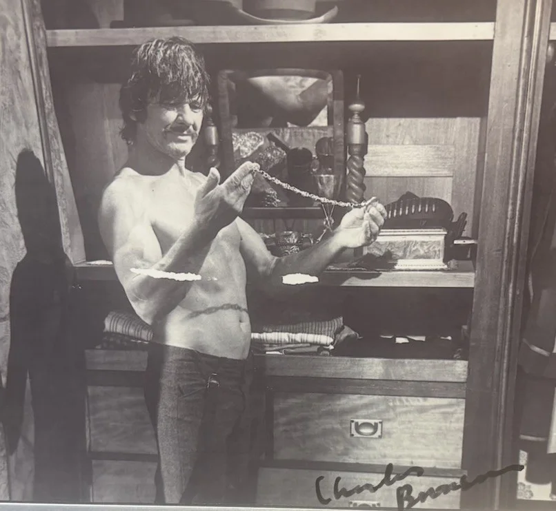 8 X 10 Signed Charles Bronson Movie From Noon Till Three 15 YrsagoChurch Auction, изображение 3