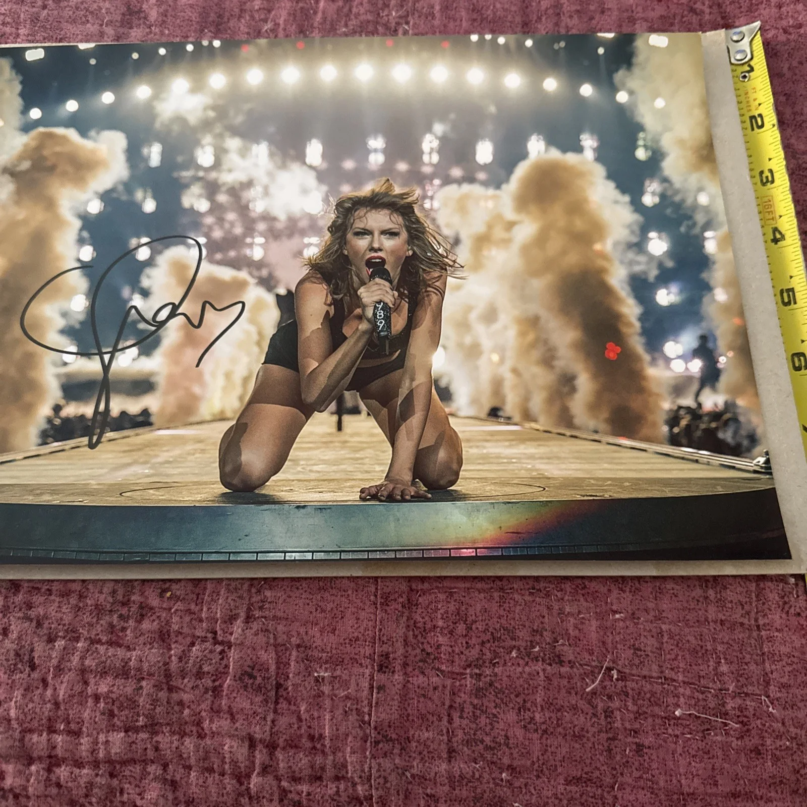 TAYLOR SWIFT Autographed signed photo, image 3