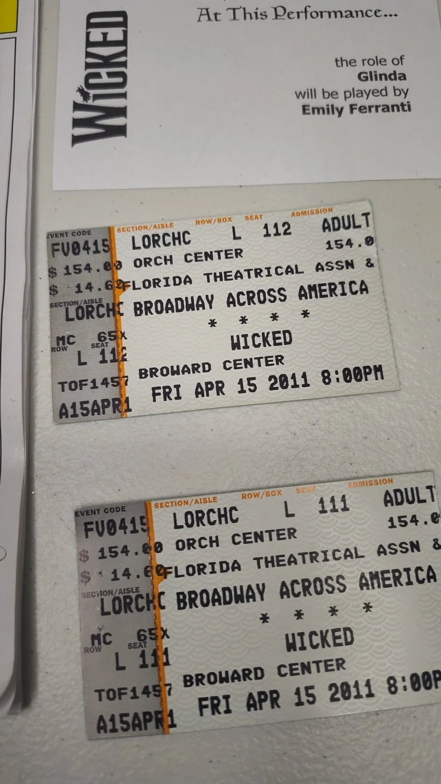 Wicked Cast Hand Signed Autographed Playbill +Tickets, image 3