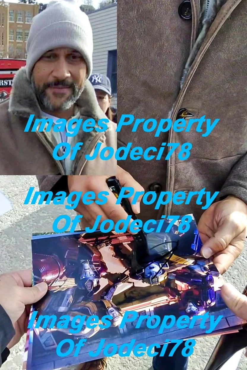 Keegan-Michael Key — Keegan-Michael Key Signed TRANSFORMERS ONE Bumblebee 8x10 Photo PROOF ACOA E, image 3